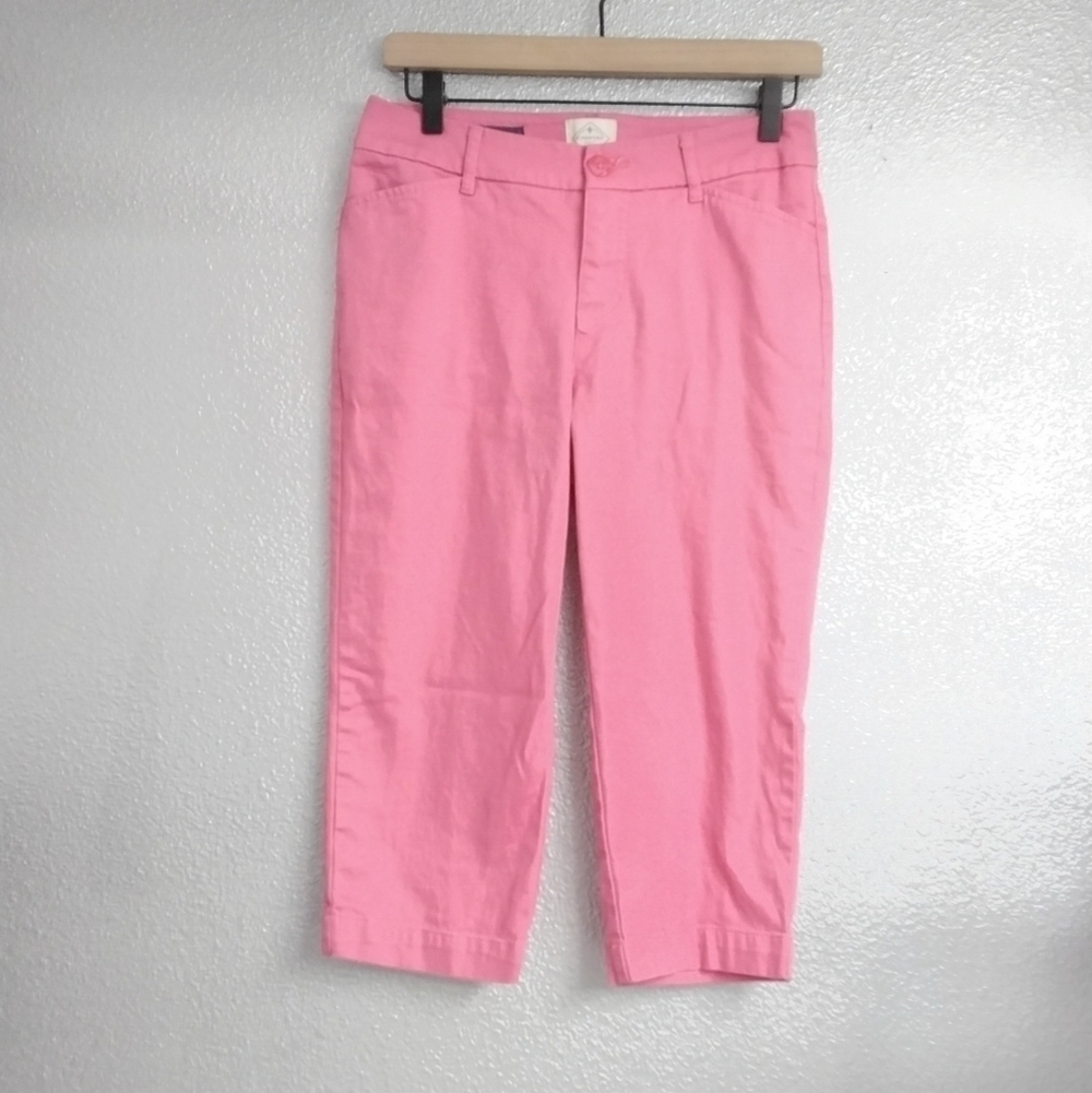 St. John's Bay Mid Rise Crop Pants Size 4
